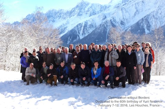 Les Houches
                2016